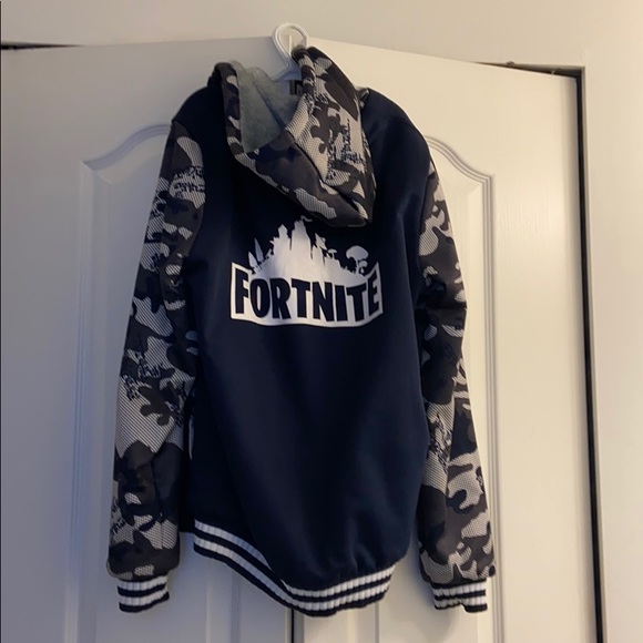 Fortnite jacket with fur in the inside - Picture 1 of 2